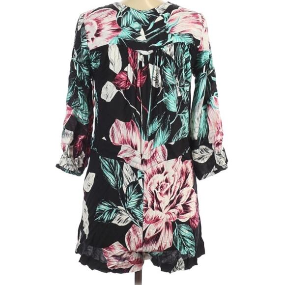 Kendall & Kylie Black Floral Romper Womens 8 Long Sleeve Boho Classy Shorts - Picture 2 of 7